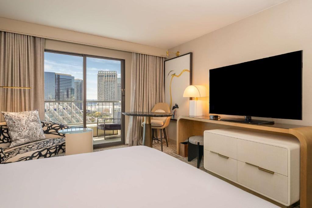 Hilton San Diego Gaslamp Quarter - Deluxe Balkon - 1 Koning