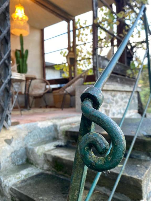Le Chatel en Beaujolais - Viervoudige Kamer Met Douche