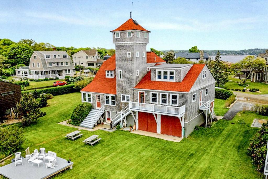 Straitsmouth Station, Rockport (updated prices 2024)