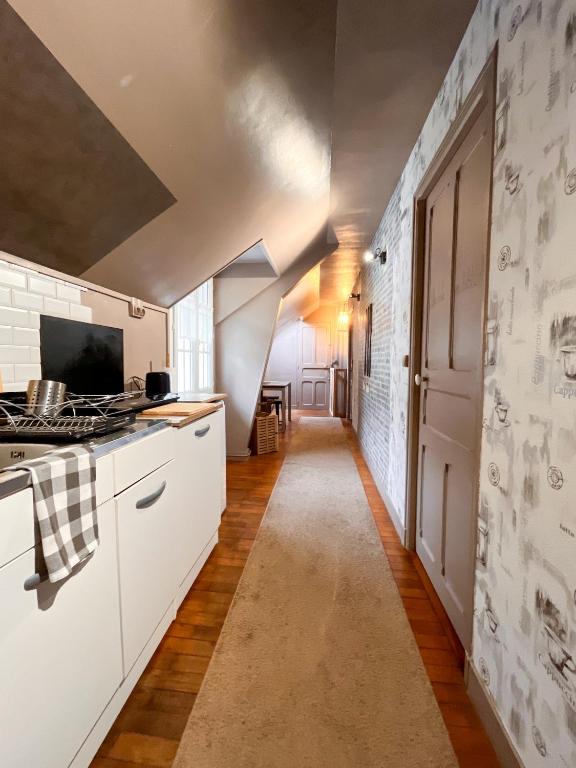 Givernel - Appartement 2 Chambres De 90 Mètres Carrés