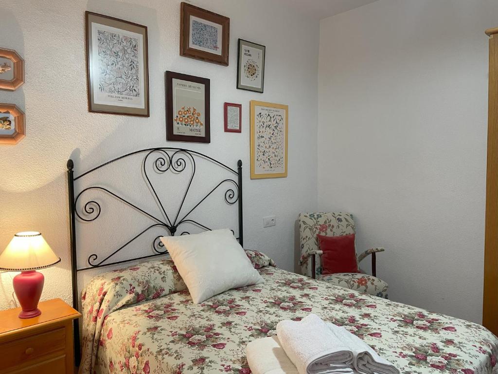 Posteľ alebo postele v izbe v ubytovaní Casa Veva Tradición- Siles-Hasta 6 pers