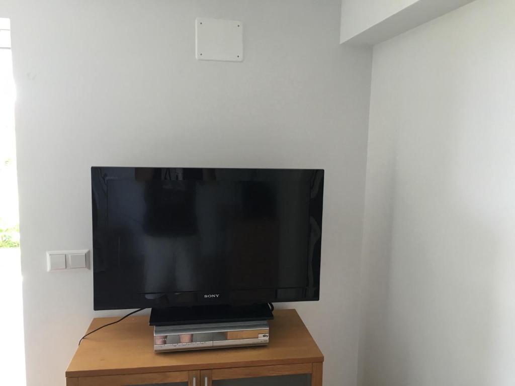 Televízia a/alebo spoločenská miestnosť v ubytovaní Villa Rudy Holiday Home