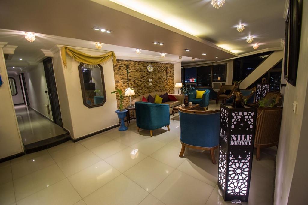 Posezení v ubytování Nile Guardian Hotel