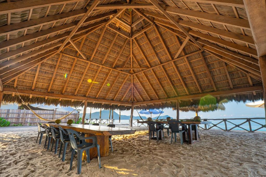 Restaurace v ubytování Aramar Palafitos