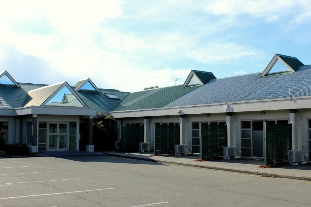 The Garden Hotel - Resim 19