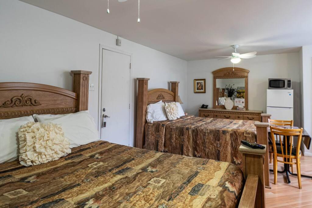 מיטה או מיטות בחדר ב-302 Suite Confort Urbain
