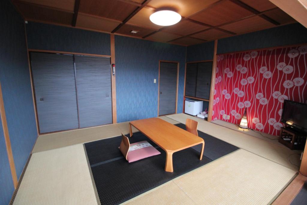 Hakone Gora Guam Dog 予約する