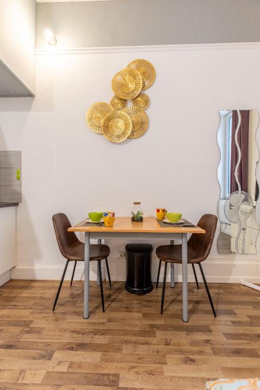 Fotografie z fotogalerie ubytování Résidence du Parc appartement calme v destinaci Chatel-Guyon