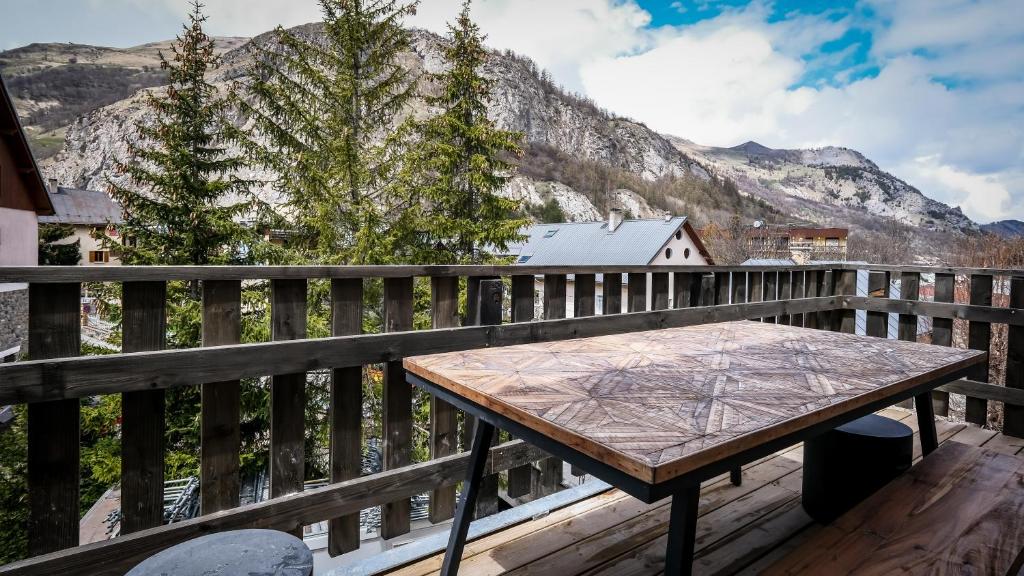 Chalets Patchwork - Two-Bedroom Apartment