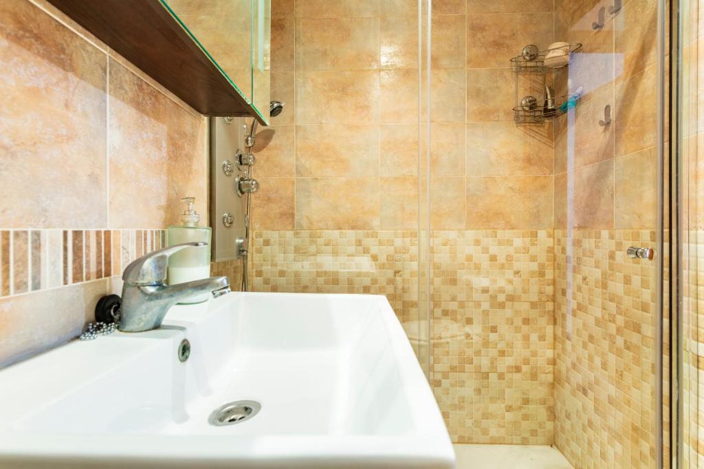 Kúpeľňa v ubytovaní Apartamento MAGIC WORLD nueva Marina D`or 2 dormitorios Edificio Torremar