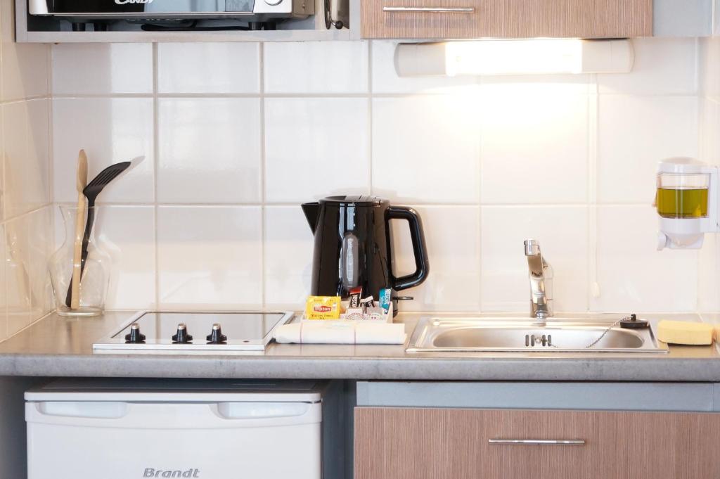 Residhome Bois Colombes Monceau - Large Studio