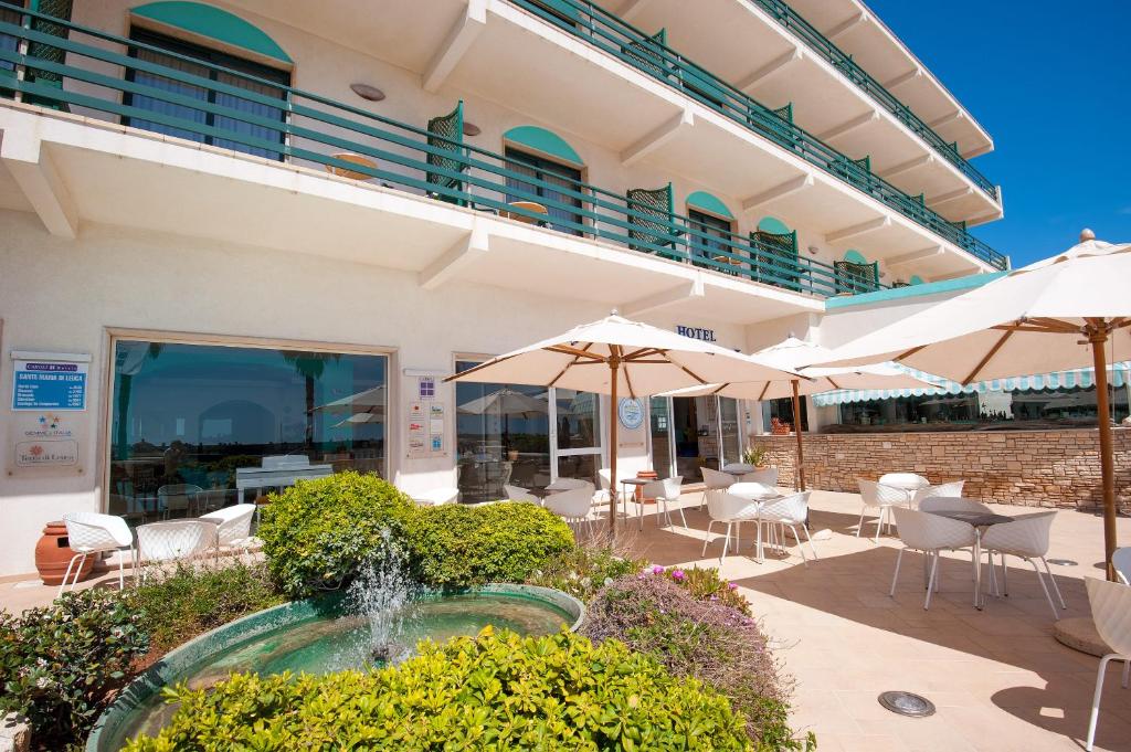 Balkón nebo terasa v ubytování HOTIDAY Room Collection - Leuca Lungomare