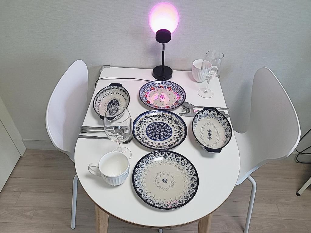Maison-호수공원뷰,편안한영화관,넷플,디즈니플러스,120인치스크린,미사역2분,장기숙박추천 - Appartement Met Uitzicht Op Het Meer