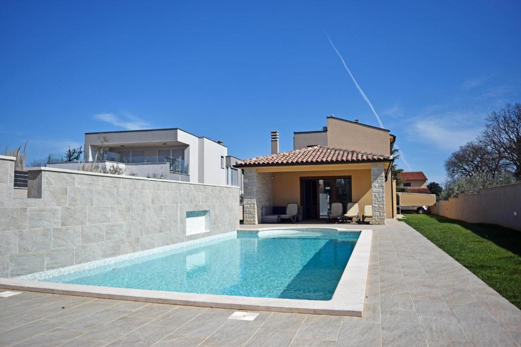 Villa Markulin near Medulin for 8 people only 2km from the beach - pet friendly