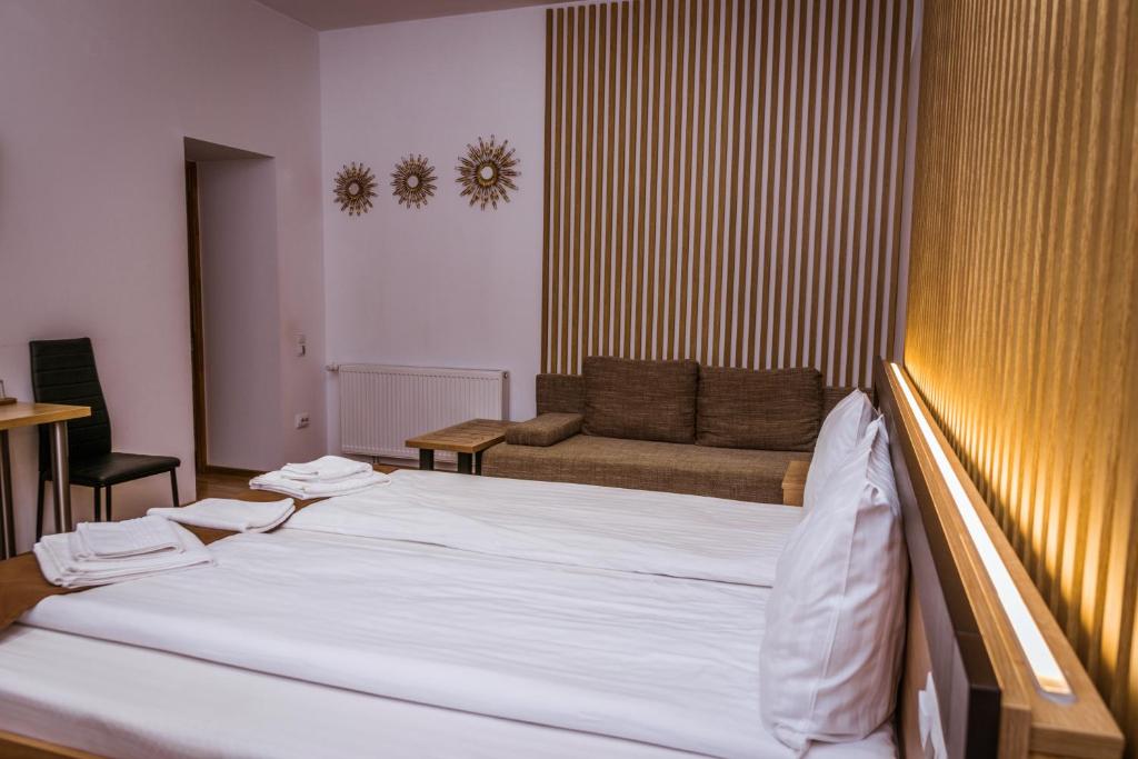 4Rooms Central Sibiu - Standard King Room