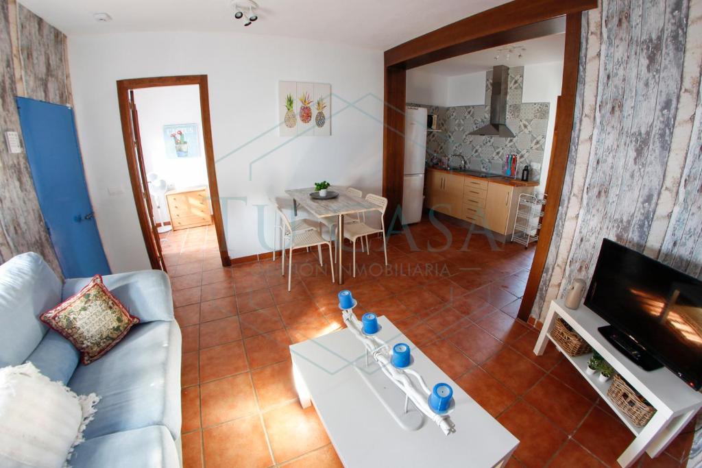 Fotografie z fotogalerie ubytování La Rana, apartamentos en urbanización con piscina comunitaria v destinaci Chiclana de la Frontera