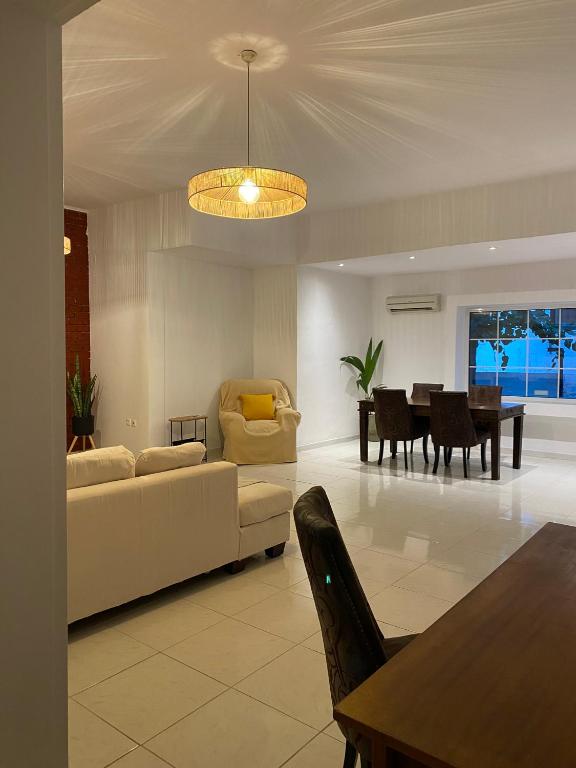 Posezení v ubytování Sienna Family 2 bedroom Apartment