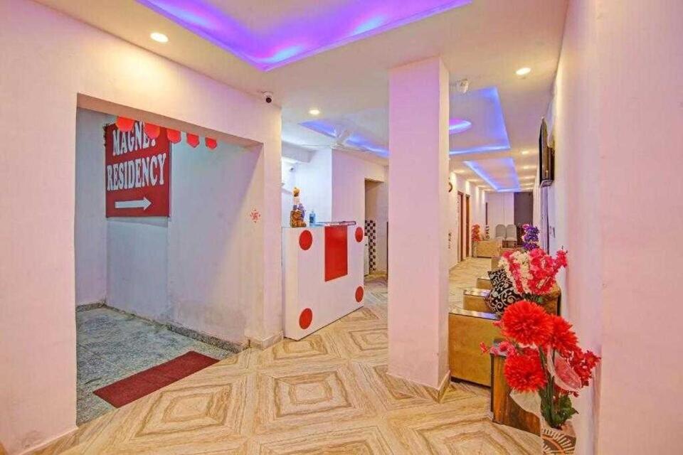 Gallery image of OYO Hotel Magnet Residency Near Nangli Metro Station in New Delhi