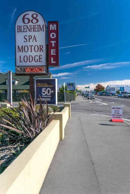 Blenheim Spa Motor Lodge - Resim 18