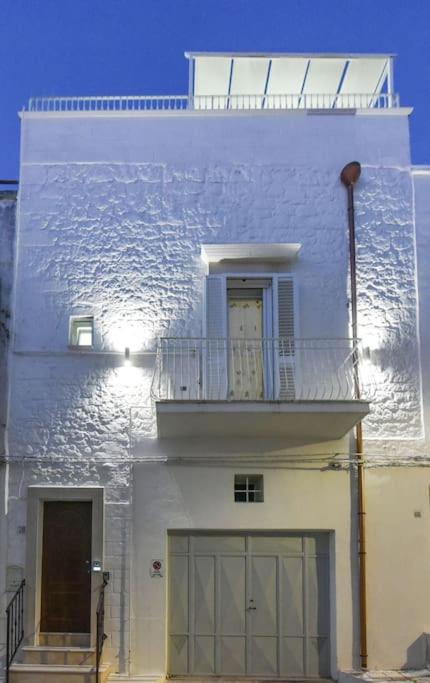 The building in which the holiday home is located
