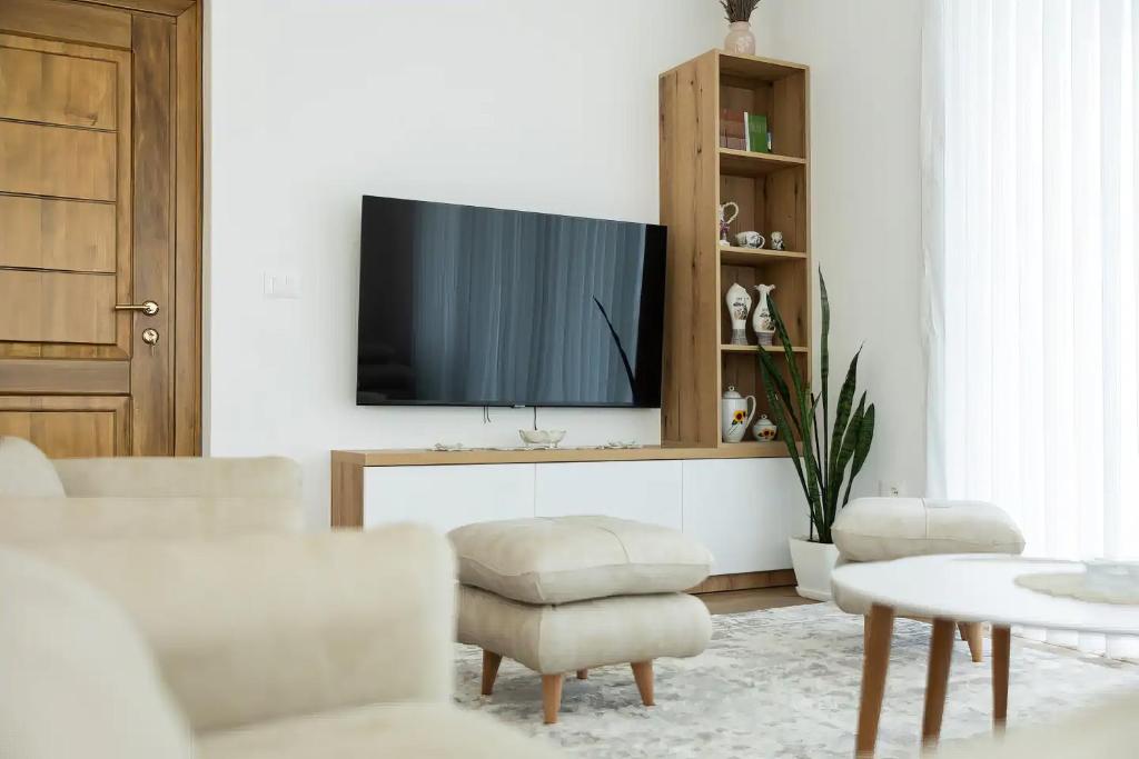 TV a/nebo společenská místnost v ubytování Villa Florale