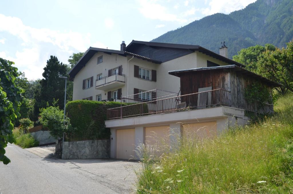 Nespecifikovaný výhled na hory nebo výhled na hory při pohledu z apartmánu