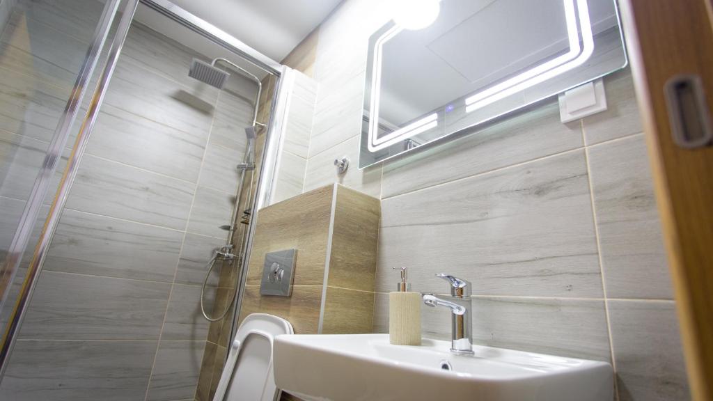 Bagno di Mountain Mirage