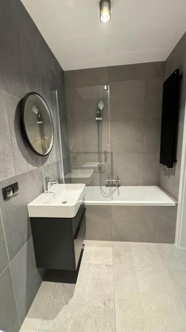 Gallery image of 3CityHost - Scala 60K Suite in Gdańsk
