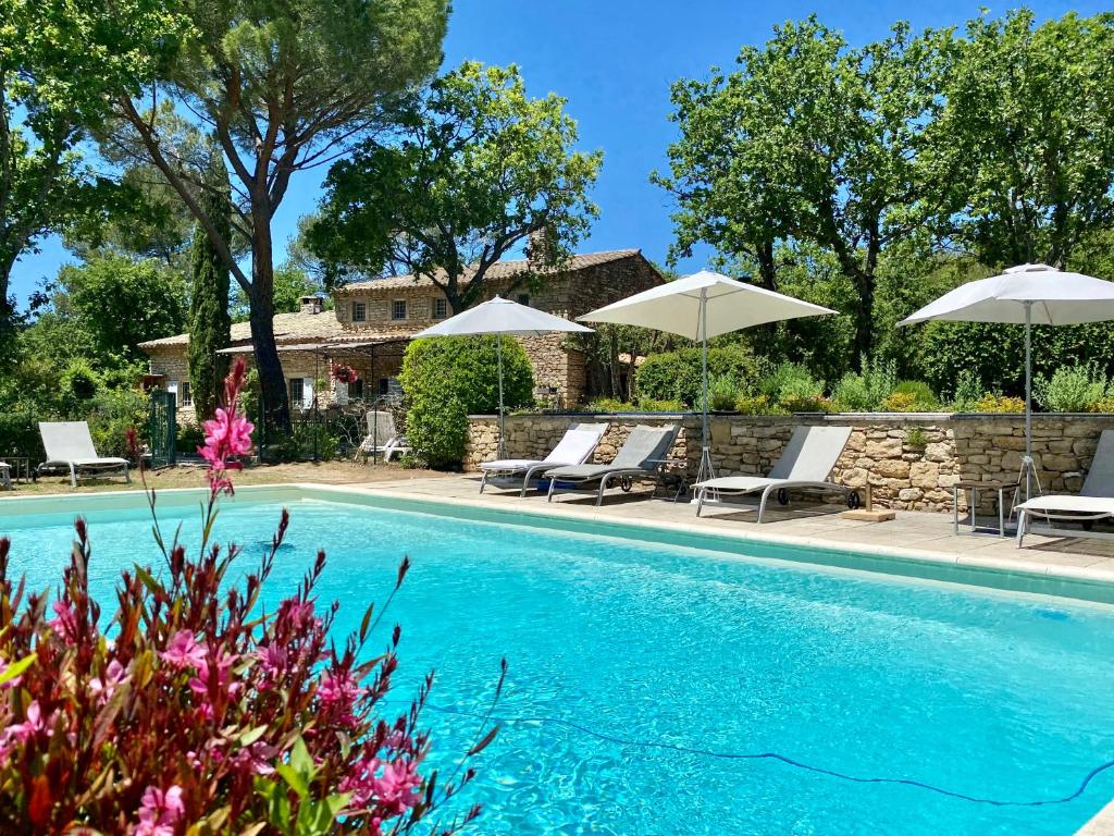 Mas de Veroncle, piscine et quiétude à Gordes photo