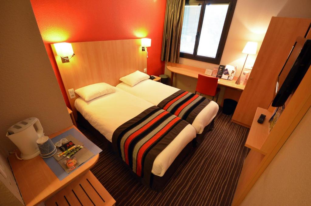 Kyriad Dijon Est Mirande - Resim 18