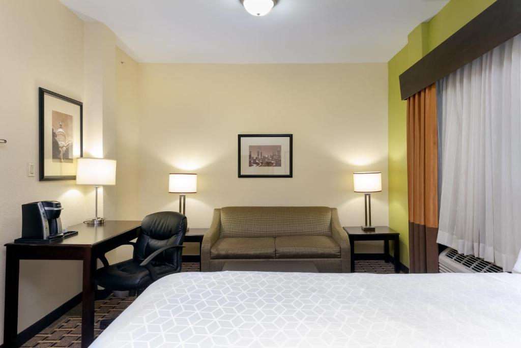 Holiday Inn Express & Suites - Atlanta Downtown by IHG photo