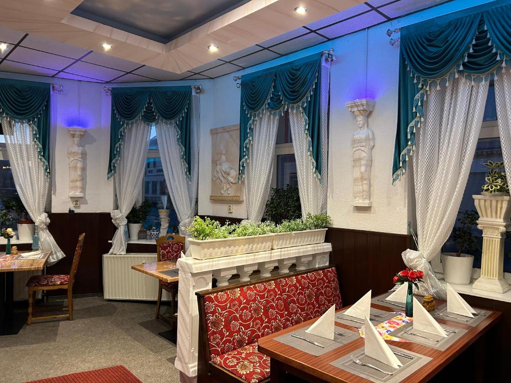 Posezení v ubytování Hotel Restaurant Rhodos