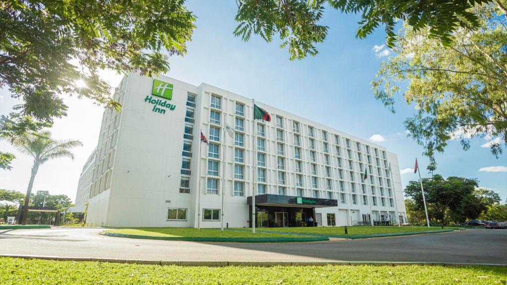 a renderización de un edificio de hotel en Holiday Inn - Lusaka, an IHG Hotel en Lusaka