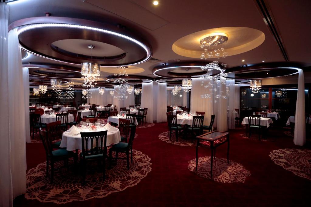 Restaurace v ubytování Hotel Cascade Resort & Spa