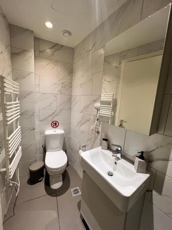 Athenian Retreat Penthouses - 17