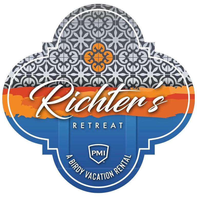 a logo for a kitchen retreat with a mandala at Richters Retreat - A birdy Vacation Rental in Boerne