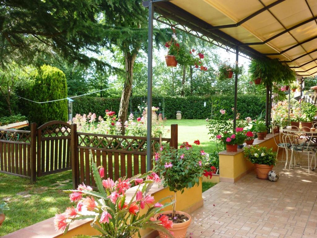 Zahrada ubytování B&B Casale Ginette