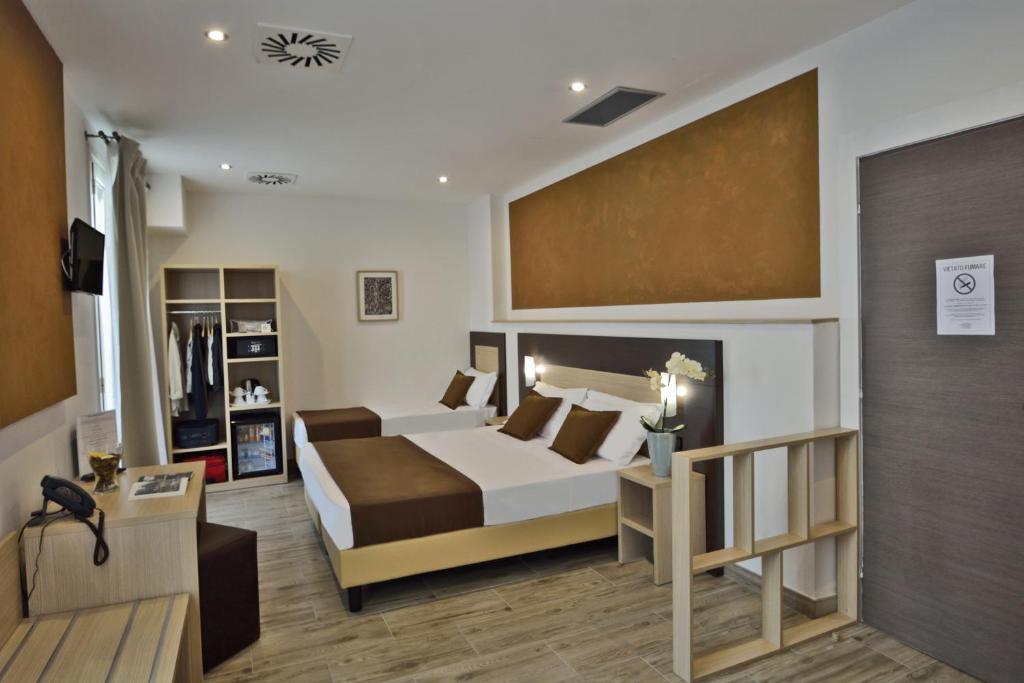 Hotel Luxor Florence - Resim 24