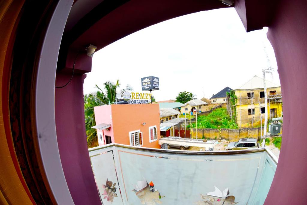 Balkón nebo terasa v ubytování Remzy Hotel & Suites, Olomore