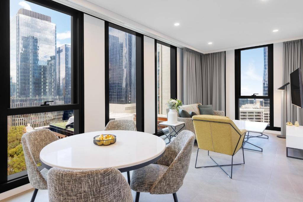 Meriton Suites Melbourne - Resim 32