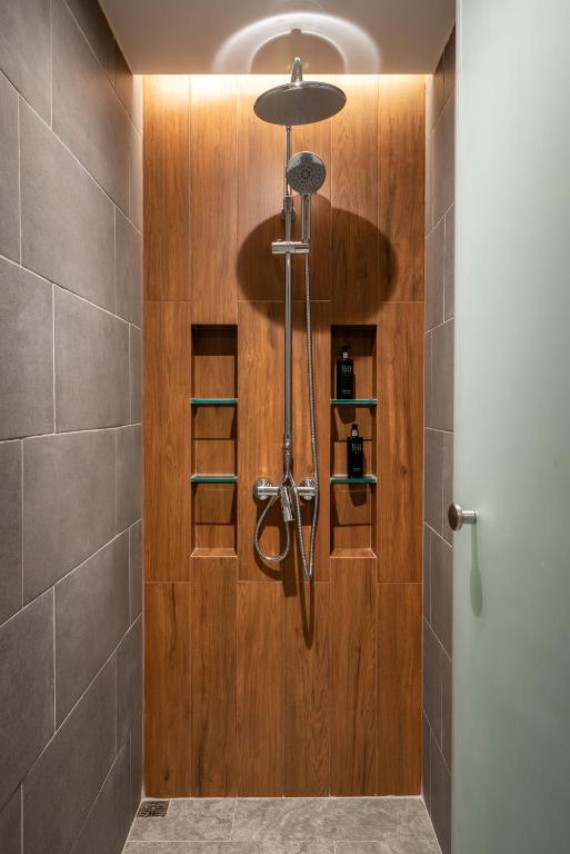 Koupelna v ubytování Woodstory Boutique Hotel