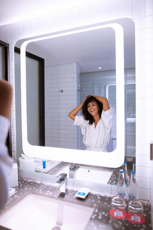 Aloft Bali Seminyak - 2