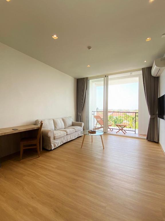 Punn Hotel Korat - Executive Triple Room