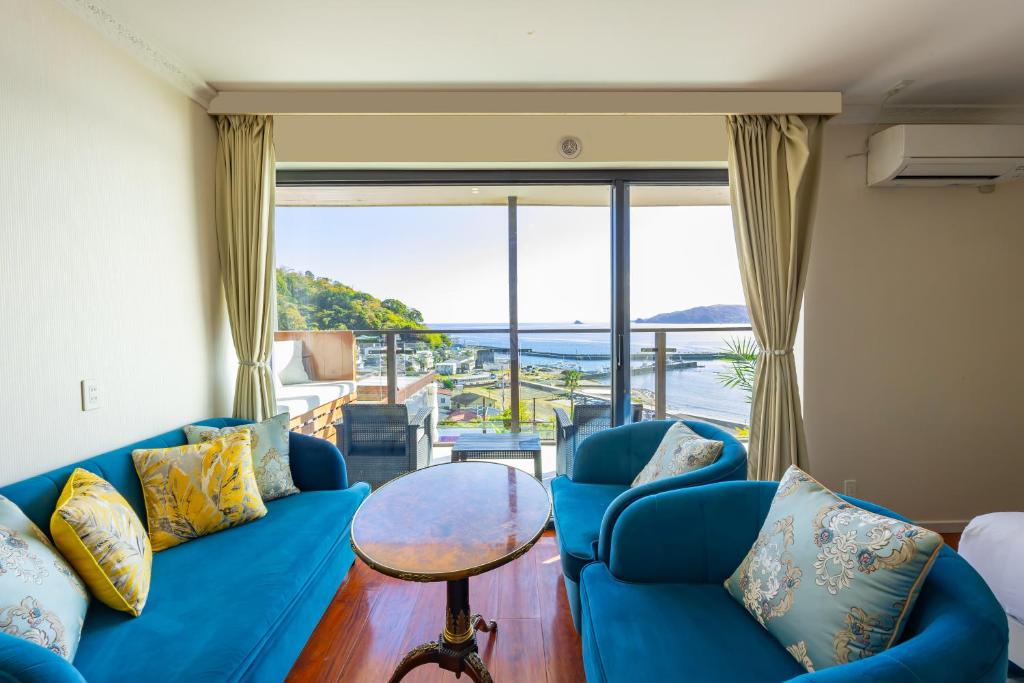 Posezení v ubytování HOTEL HIMALAYA SEA