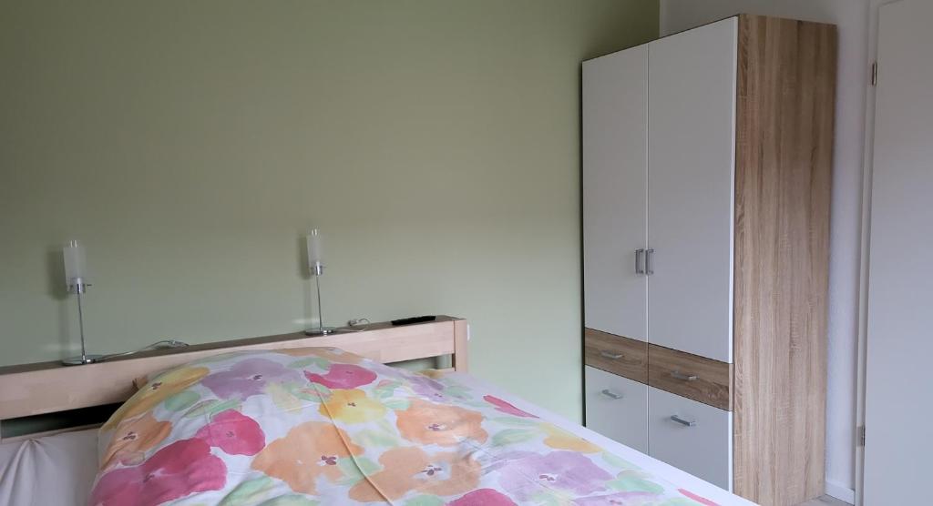 Postel nebo postele na pokoji v ubytování Ullas Gästehaus