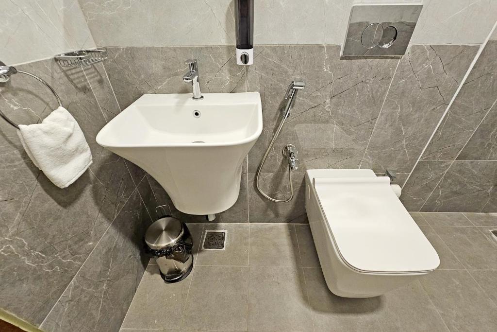 Koupelna v ubytování Le Colonial Suites