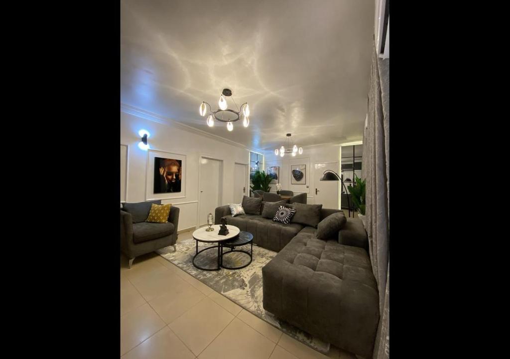 Posezení v ubytování Exquisite Lekki Phase1 Apartment
