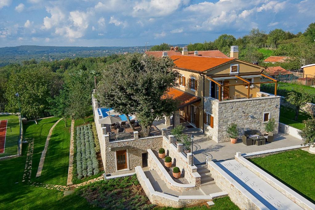 Fotografia z galérie ubytovania Villa Vlastelini I near Labin with large garden for families v destinácii Labin
