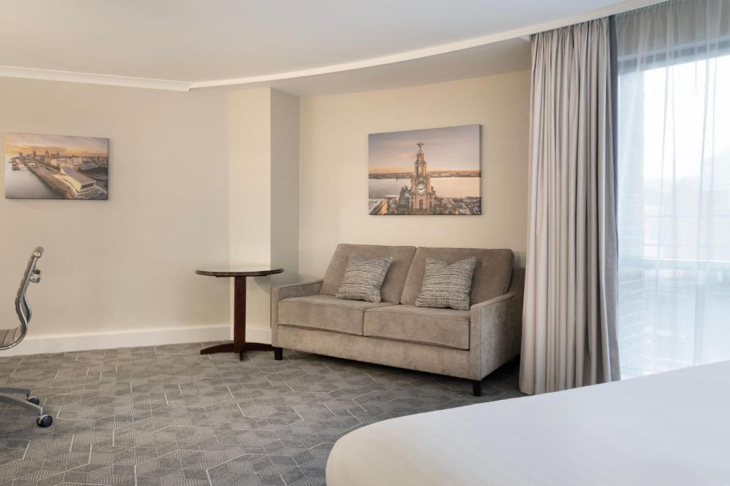 Delta Hotels by Marriott Liverpool City Centre - Resim 33