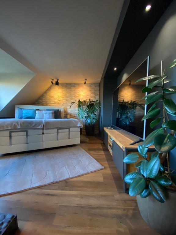 private Wellness Suiten mit Whirlpool - Housity